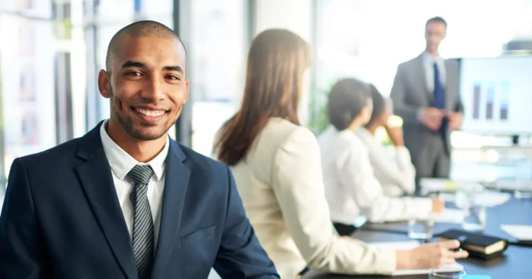 How Business Admin Skills Apply to Multiple Industries - Featured